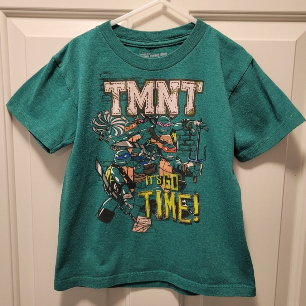 Teenage Mutant Ninja Turtles shirt- M
